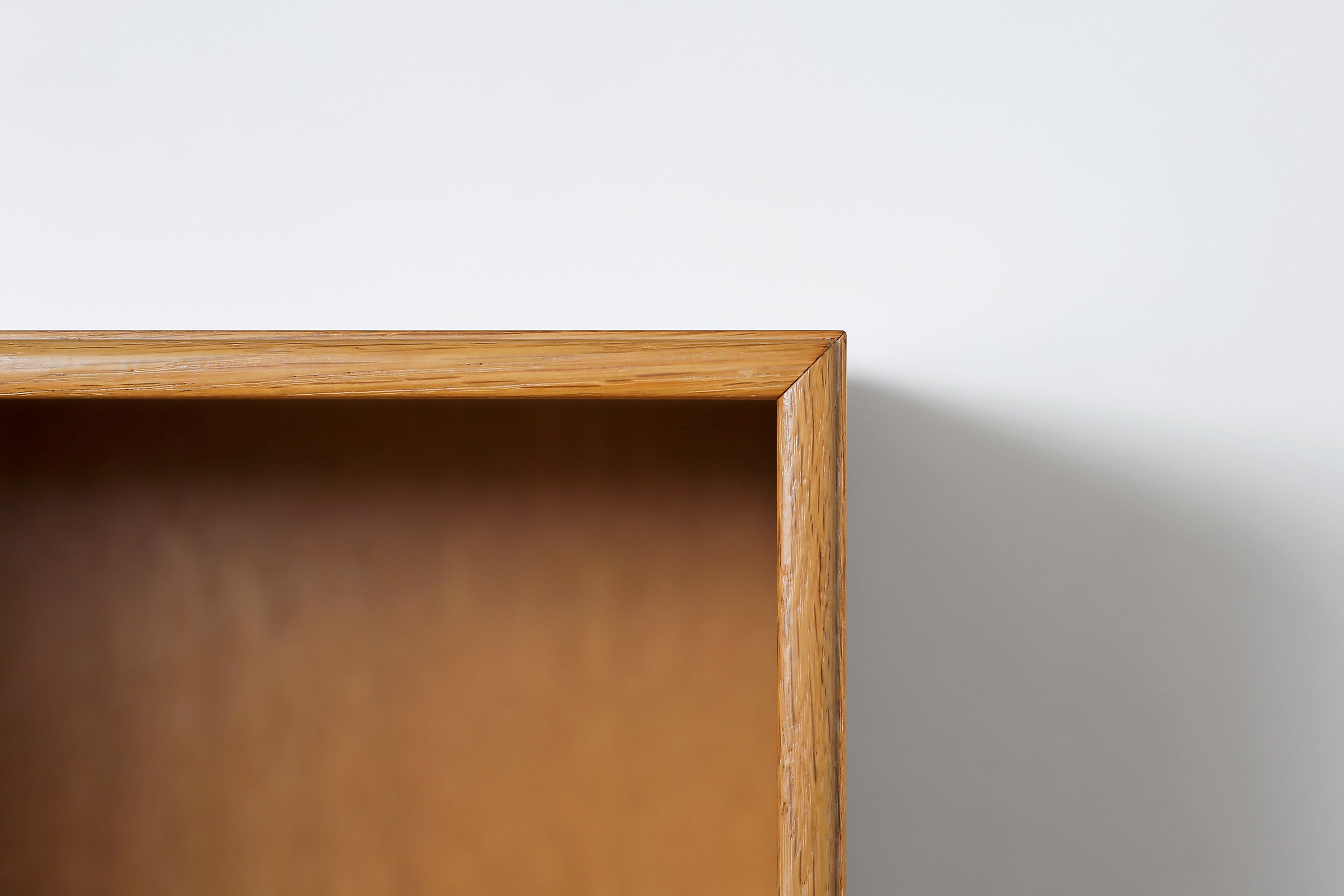 Bookcase (OAK) - Rud Thygesen & Johnny Sorensen | BRICKS